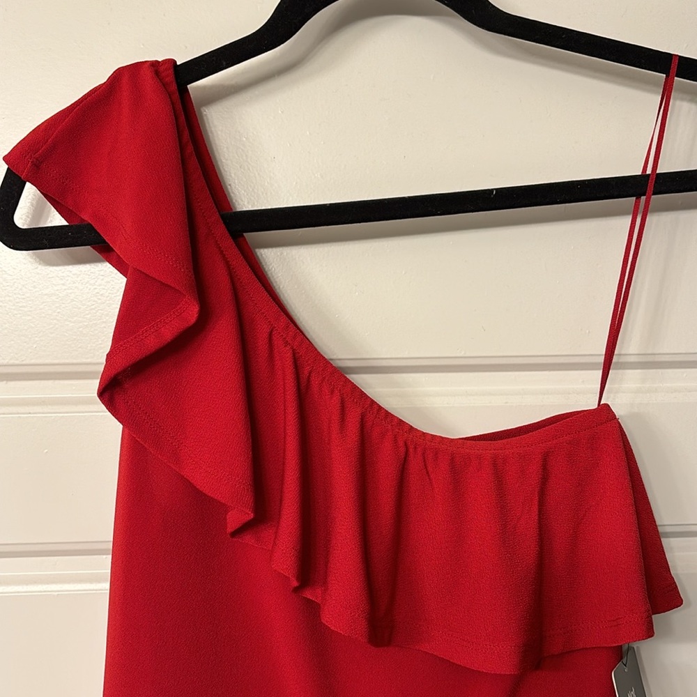 Red Express One Sleeve Romper Size XS NWT